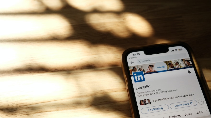 Steps to Becoming a LinkedIn Influencer